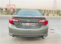 تۆیۆتا کامری